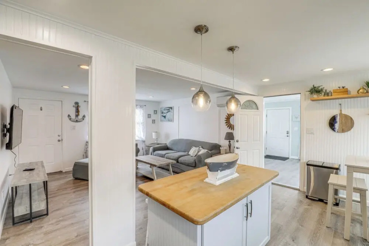 Beachfront Salisbury Retreat w/ Fire Pit & Grill