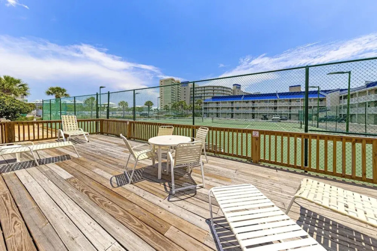 Seaside Beach & Racquet 4912