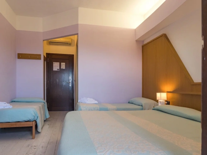 Standard Quadruple room with balcony