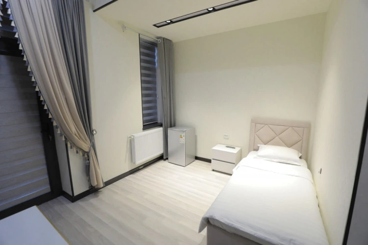 Deluxe Single room