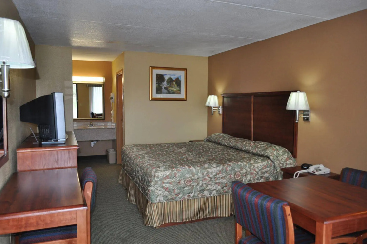 Drakes Creek Inn
