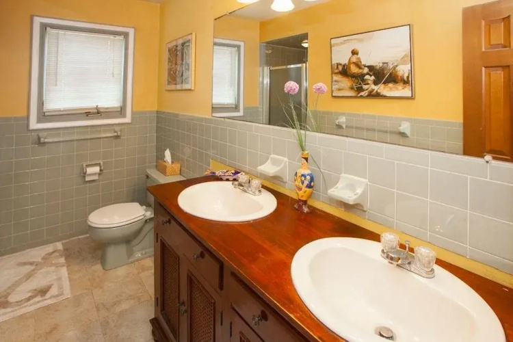 Hunts Home - 4 Br Home