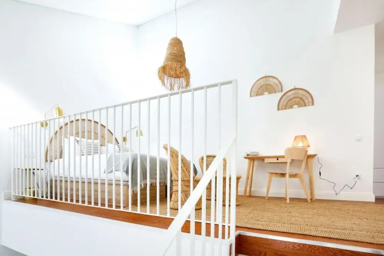 Under the Moon Apartment
