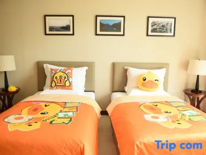 Quadruple Family Suite