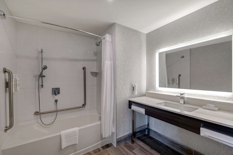 Hampton Inn & Suites by Hilton Burlington Toronto photo 9