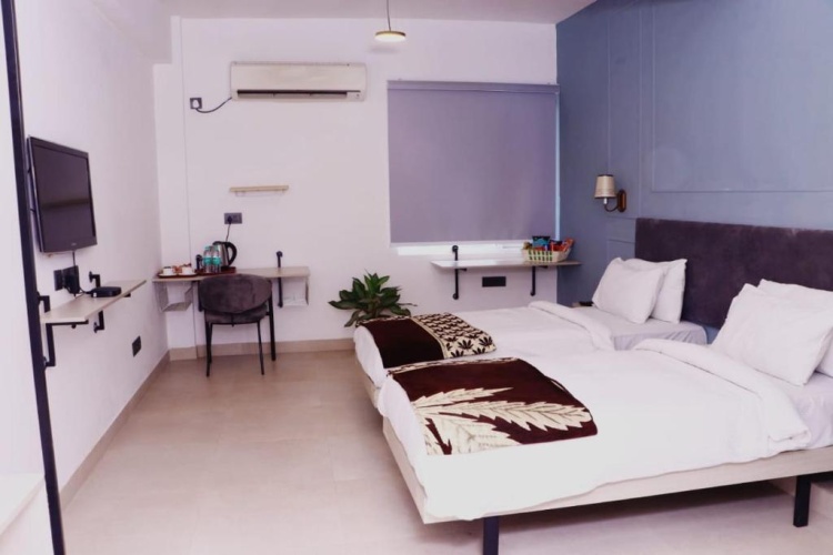 Deluxe Twin room