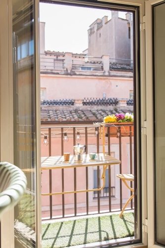 Romefinestay Apartment Luce