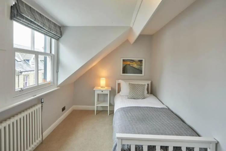 Host Stay Henderson House