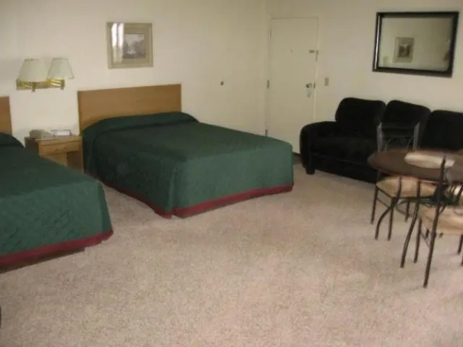 Deluxe Double Suite