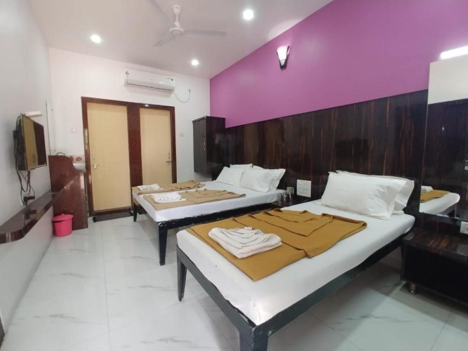Deluxe Triple room