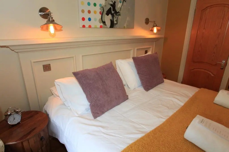 Bradleigh Lodge