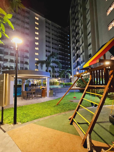 SM Spring Residences Tower 2 Condominium Bicutan Parañaque