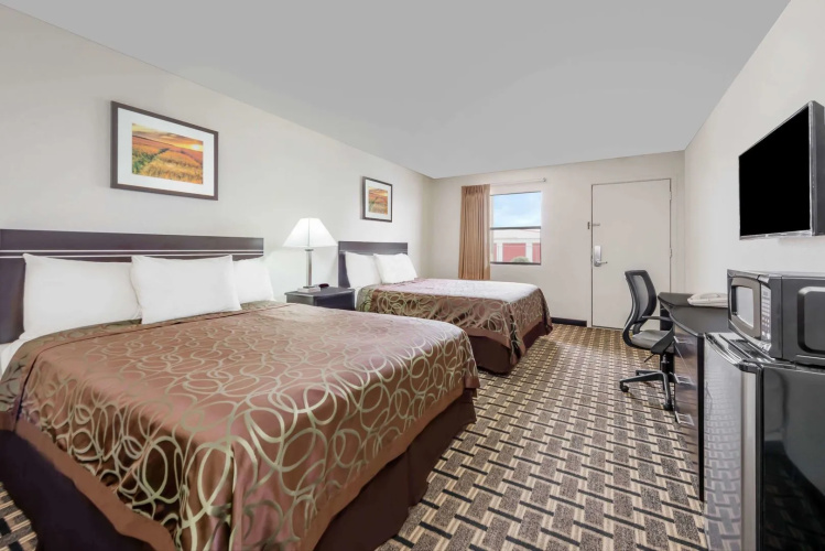 Knights Inn Slaton
