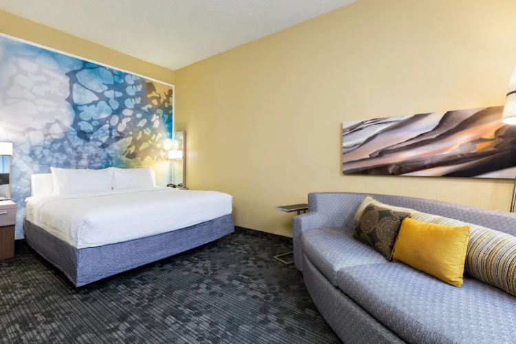 Courtyard by Marriott Austin The Domain Area