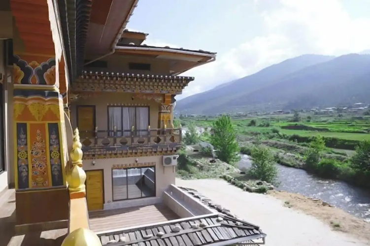 Gawaling Hotel