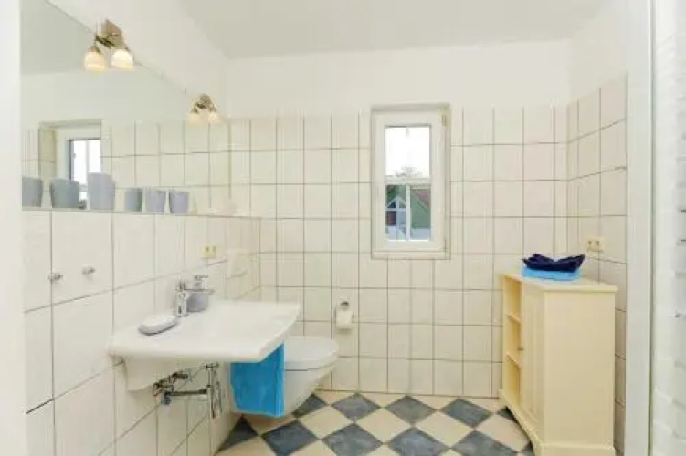 Ginsterweg 10 DHH