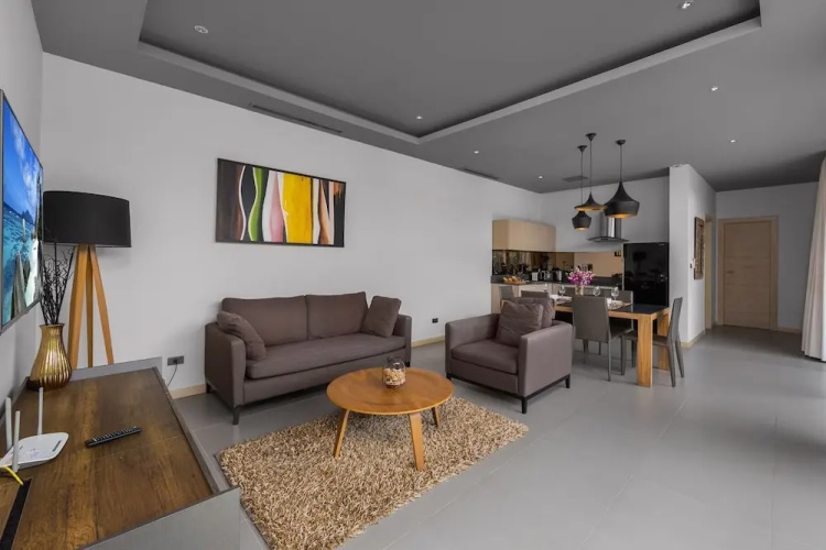 Solano Tropical 3BR Pool Villa at Bang Tao