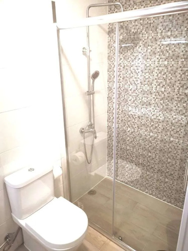 Private Couple Room On Caparica Poshtel