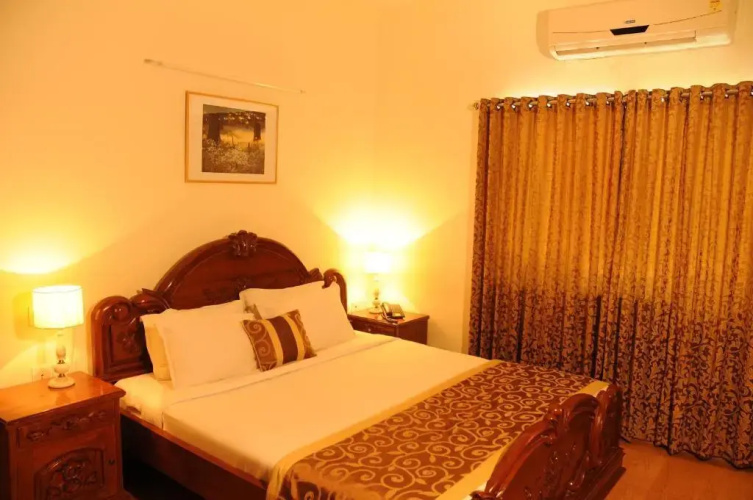 Executive Comfort Guindy