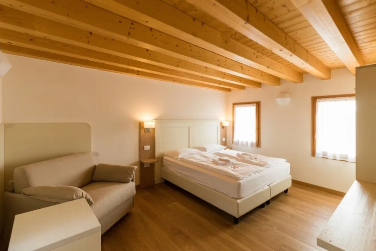 Standard Triple Family room with land view