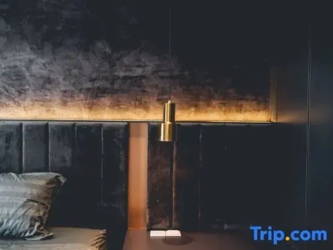 Twin Galaxy Jet Black 3BR6pax Balcony nr KSL