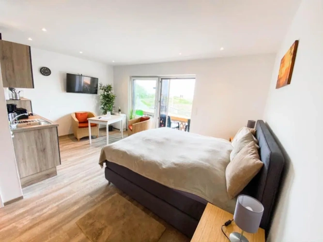 Apartment with sea view
