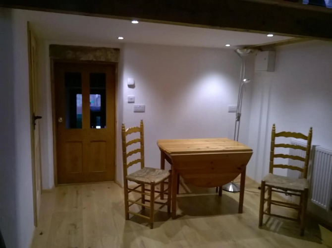 holly cottage