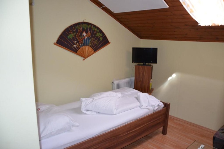 Standard Quadruple room with balcony and with view