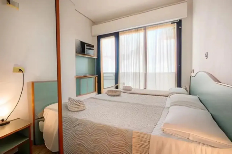 Hotel Crown
