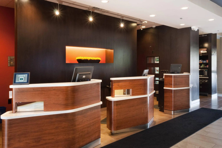 Courtyard by Marriott Denver Airport