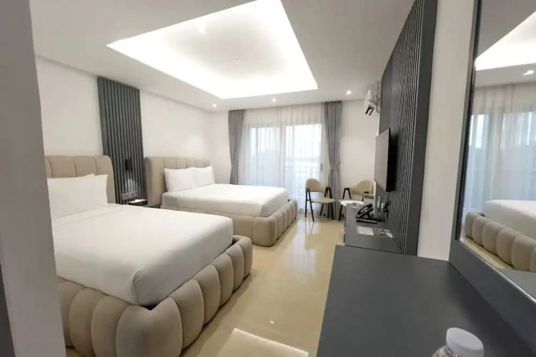 Deluxe Twin room
