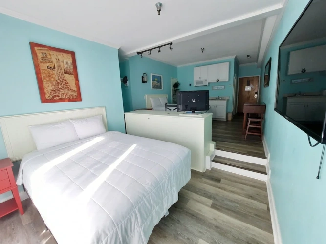 Standard Quadruple room with balcony