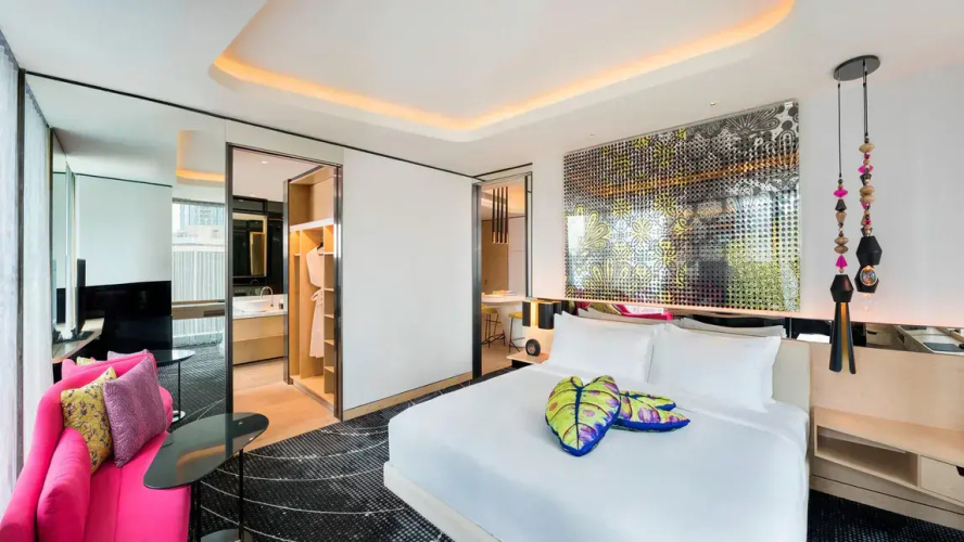 Supreme Twin Towers View Double Suite