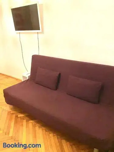 Apartment Opera