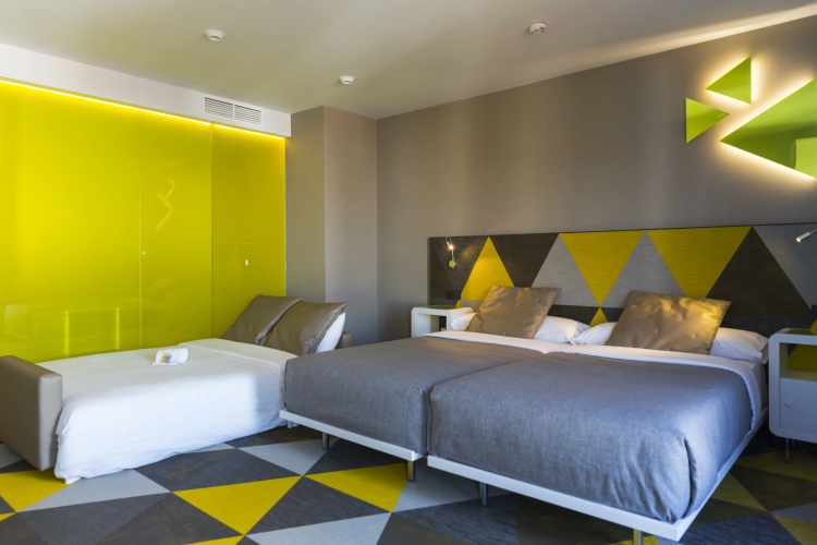 Hotel Macia Sevilla Kubb
