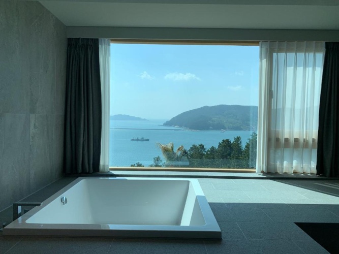 Standard Double room with sea view