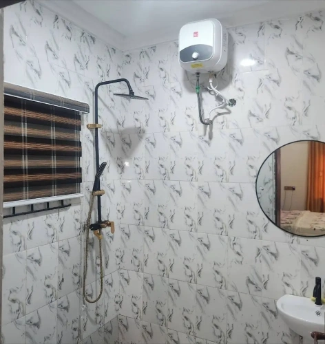 3 Bedrooms Apartment