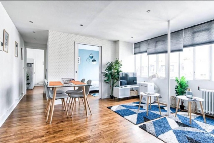 2 Bedrooms Apartment
