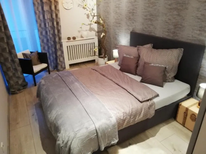 1 Bedroom Double Apartment