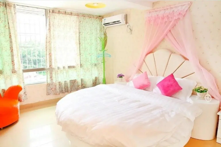 Xiamen Bloom Pinellia Holiday Home