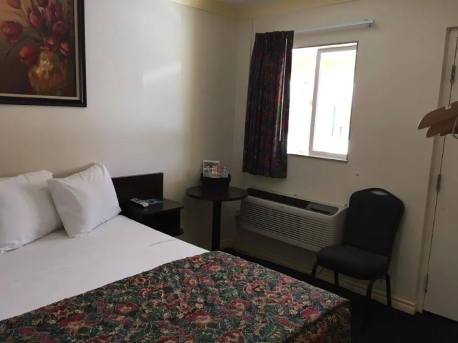 Mayfair Passport Inn