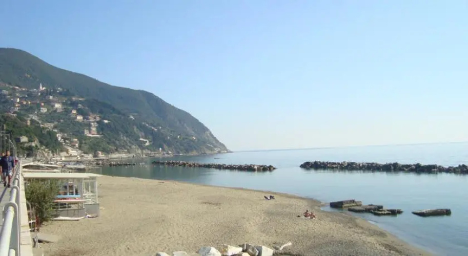 Al Caveri 25