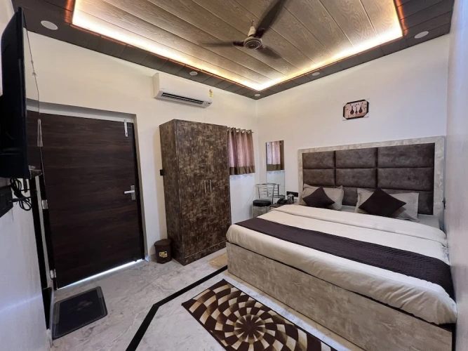 Premium room
