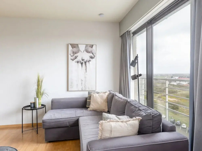 Apartment on the 8th Floor With Terrace