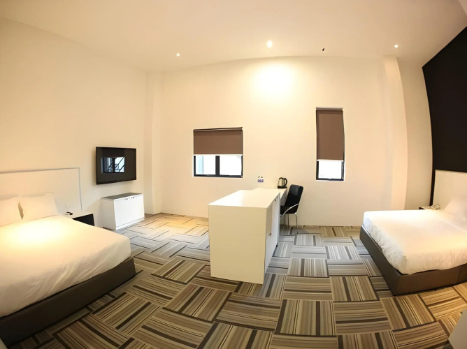 Beverly Hotel