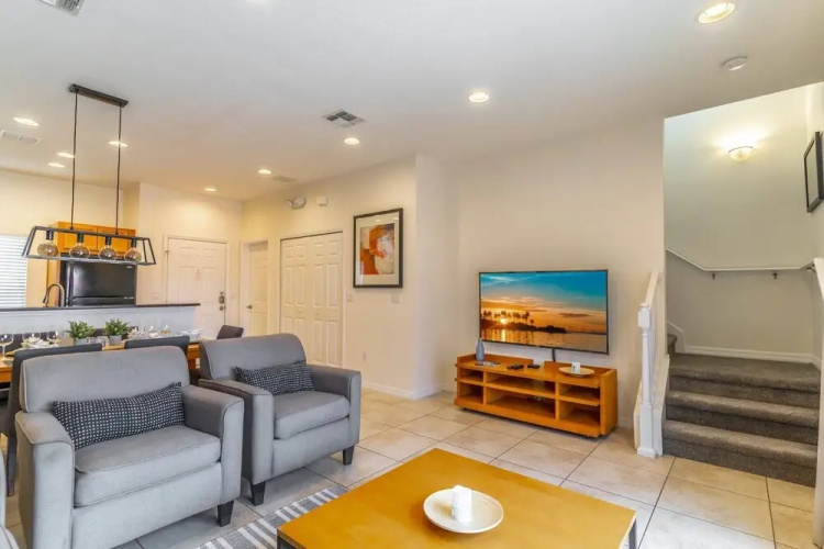 3027 Encantada