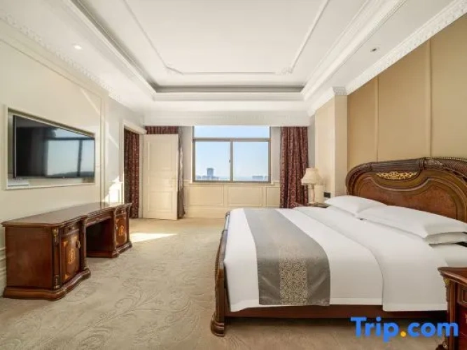 1 Bedroom Luxury Double Suite