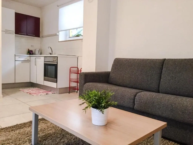 1 Bedroom Apartment with balcony