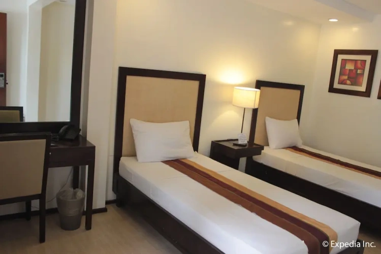 Deluxe Twin room with balcony