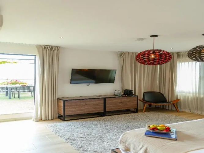 Standard Double room with city view